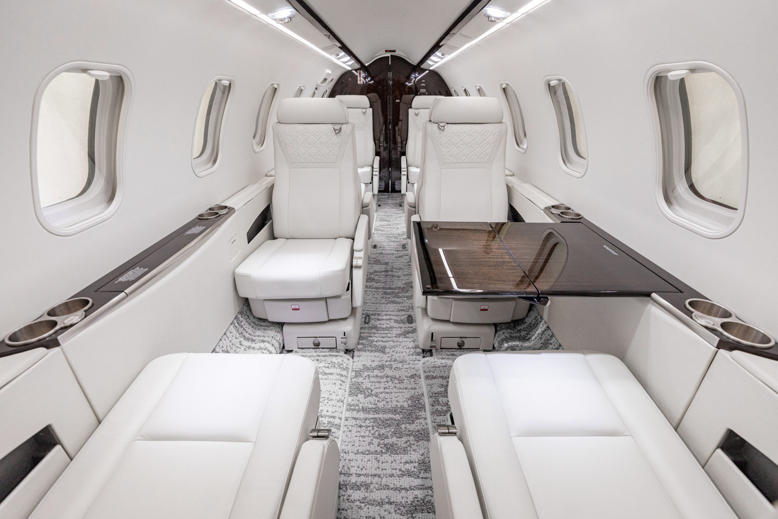 Lear-45-Refurbishment-scaled-1